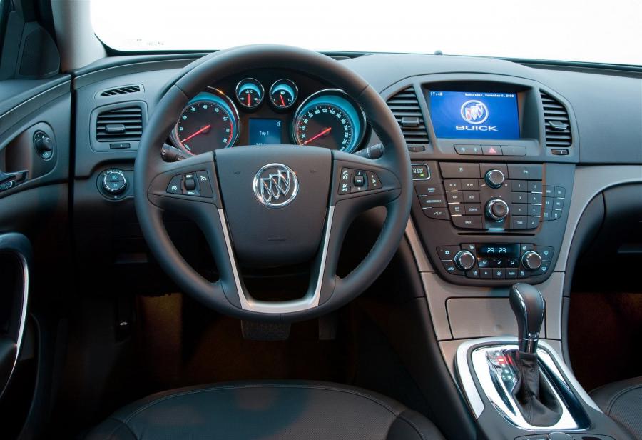  Buick Regal 2008 года  (фото 10 из 37)